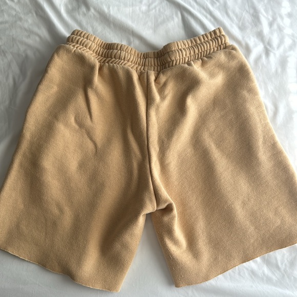 beige comfy sweatshorts - Picture 2 of 2